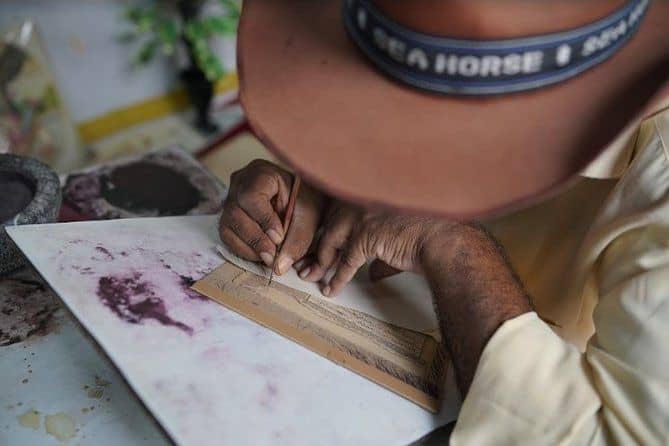 Miniature art workshops