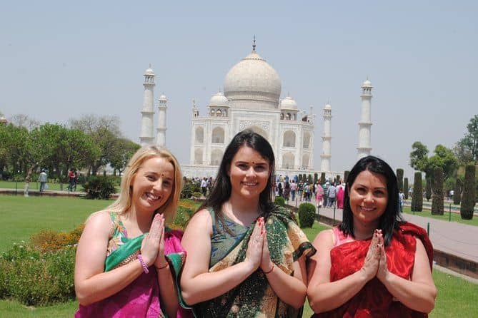 Same Day Agra Tour from Jaipur With Overnight Hotel Option