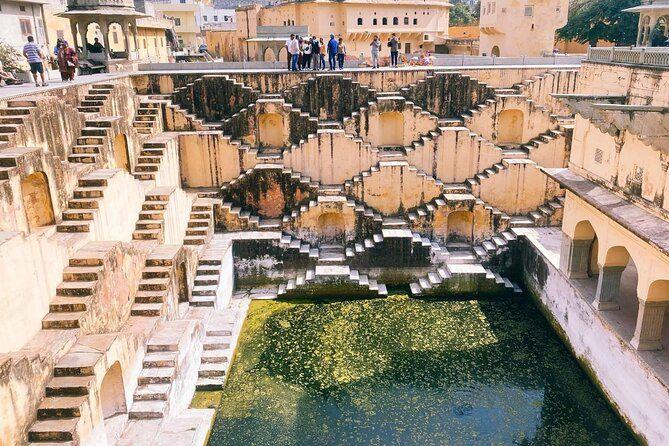 Explore Full Day Jaipur Sightseeing By Car and Guide