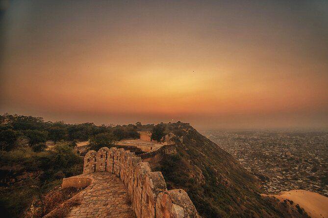 Private Jaipur Night Tour with Nahargarh Sunset Viewpoint