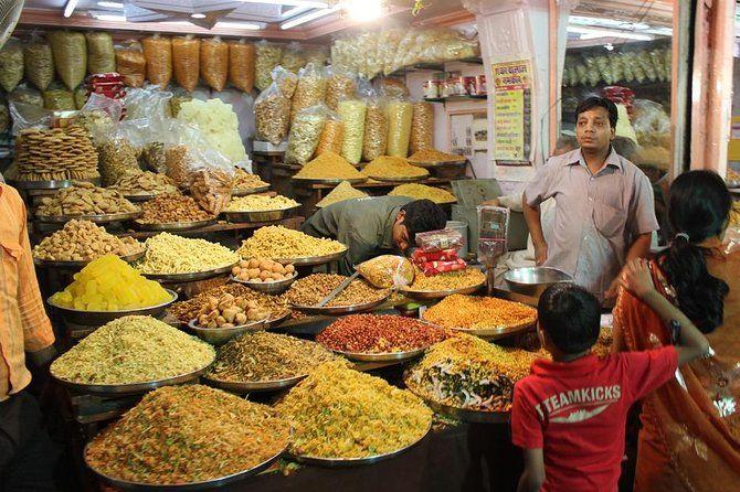 Jaipur Bazaars & Food Walking Tour