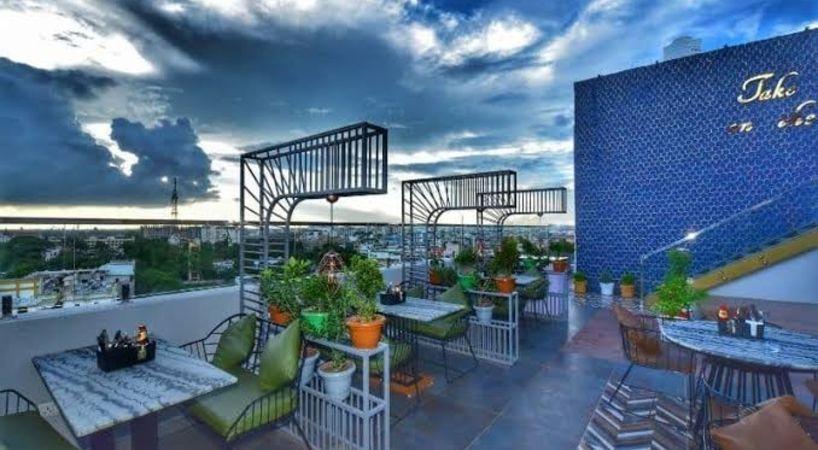 Brewlicious Rooftop Bar Restaurant