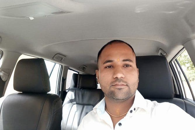 Private Transfer Jaipur Hotels To Jaipur Airport (JAI) Drop