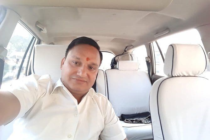 Private Transfer Jaipur Hotels To Jaipur Airport (JAI) Drop