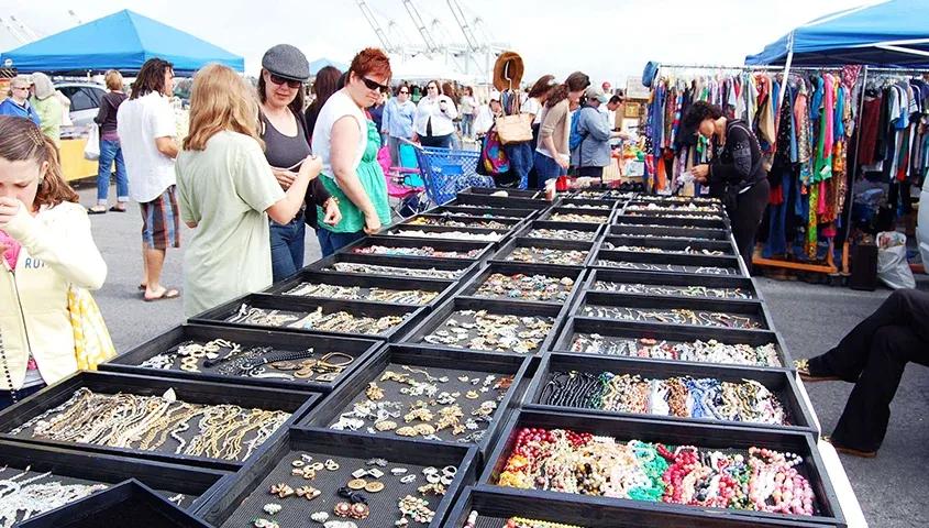 temp_image_SFO_Meta_C2_CATSNE_subcat_C2_1_1_30d45c8607