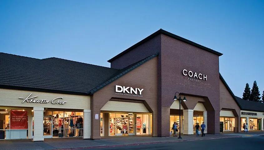 temp_image_SFO_Meta_C2_CATSNE_subcat_C4_3_0_6c37fcbbea