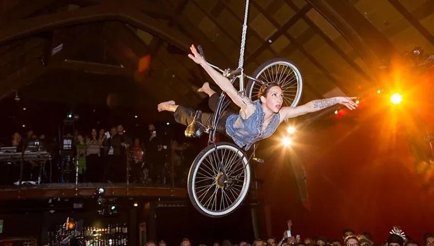 temp_image_SFO_Meta_C2_CATSNE_subcat_F1_3_2_33533d98c4