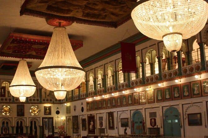 Crystal Gallery