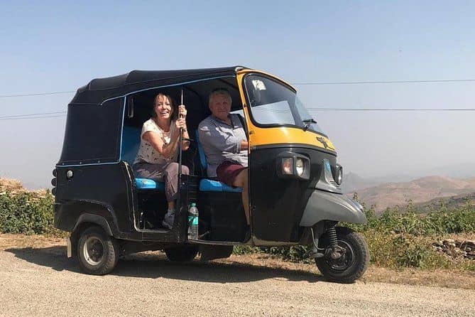 Private Sightseeing by Tuk-Tuk or Car