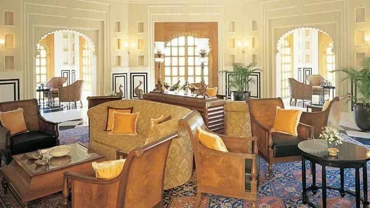 The Bar at Oberoi Udaivilas