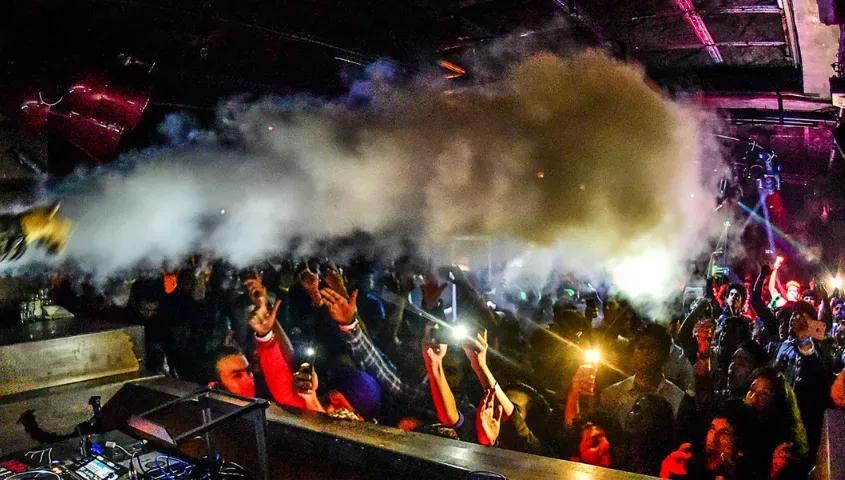 temp_image_subpoi_Kitty_Su_DEL_Meta_C2_CATFBD_subcat_F6_1_0_08001ec07e