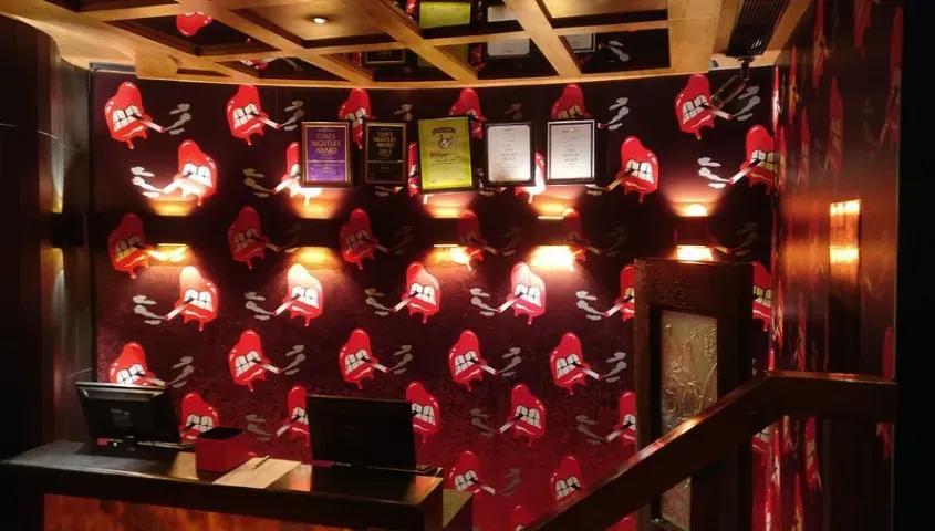 temp_image_subpoi_Kitty_Su_DEL_Meta_C2_CATFBD_subcat_F6_1_2_b239c23d4c