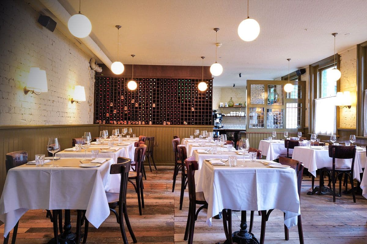 the-devonshire-pub-dining-room.jpg